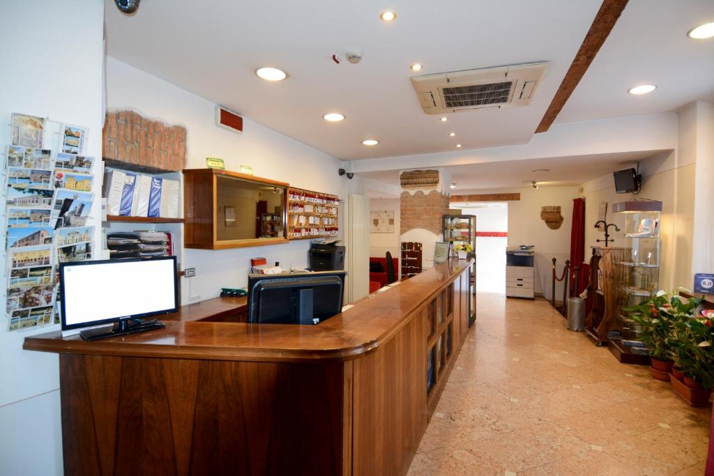 Abc Comfort Hotel Mantova City Centre